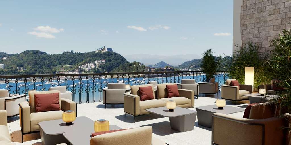 Nobu Hotel *