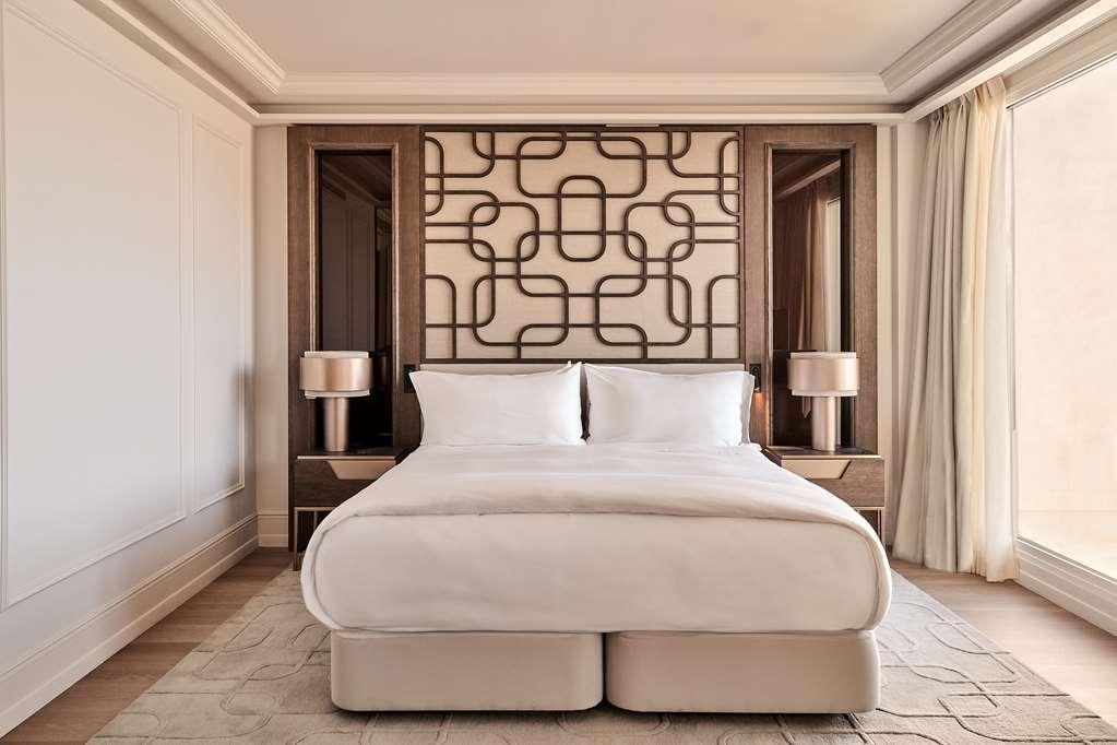 Nobu Hotel